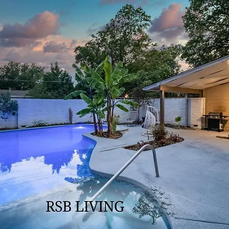 Stunning 5Br 2Ba Holiday Home With Private Pool And Cinema Dallas Exterior photo